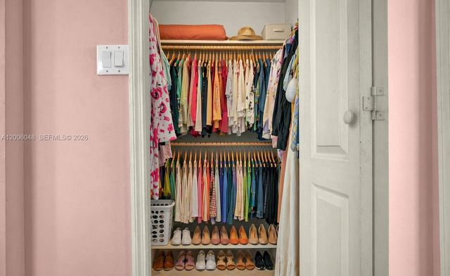 6114 SW 158th Pass, Miami, FL 33193