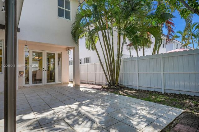 6114 SW 158th Pass, Miami, FL 33193