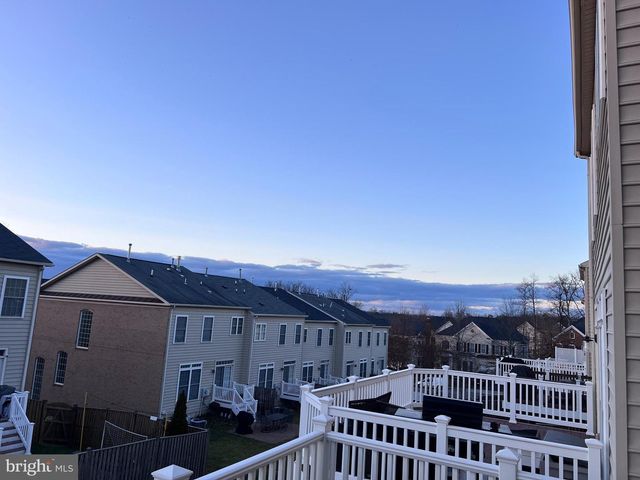 25513 OAK MEDLEY TER, Aldie, VA 20105