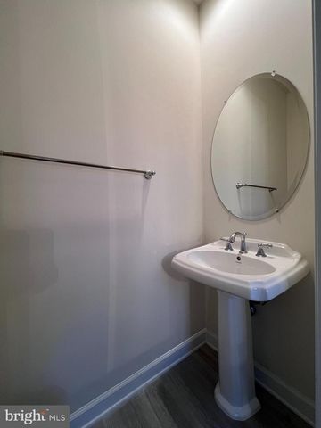 25513 OAK MEDLEY TER, Aldie, VA 20105