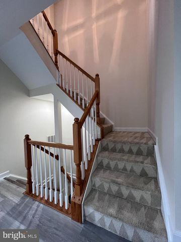 25513 OAK MEDLEY TER, Aldie, VA 20105