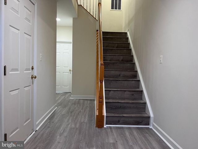 25513 OAK MEDLEY TER, Aldie, VA 20105