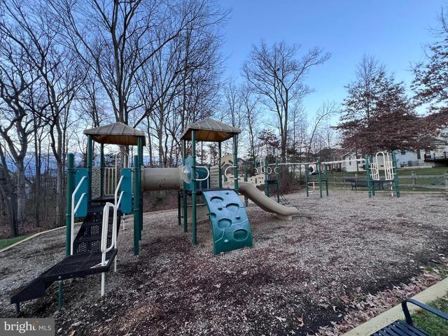 25513 OAK MEDLEY TER, Aldie, VA 20105