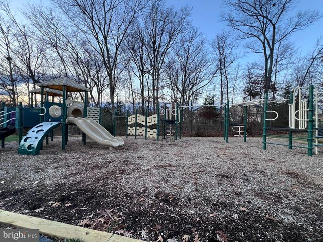 25513 OAK MEDLEY TER, Aldie, VA 20105