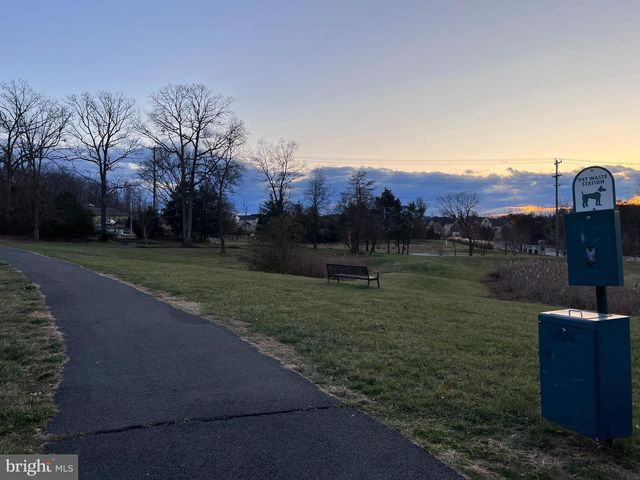 25513 OAK MEDLEY TER, Aldie, VA 20105