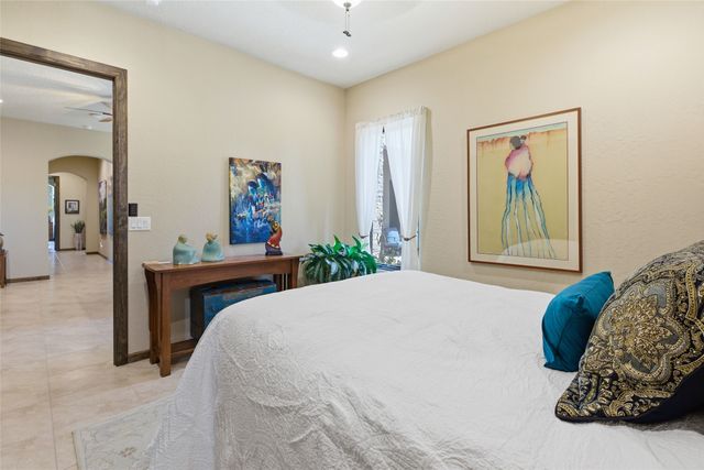 2 Camino Maravilla, Santa Fe, NM 87506