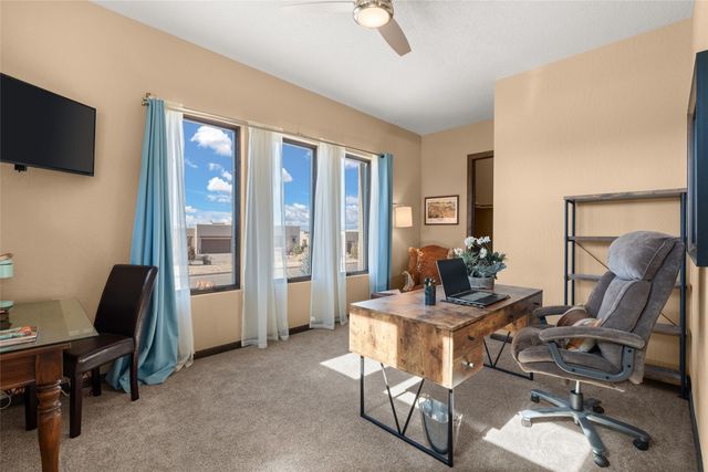 2 Camino Maravilla, Santa Fe, NM 87506