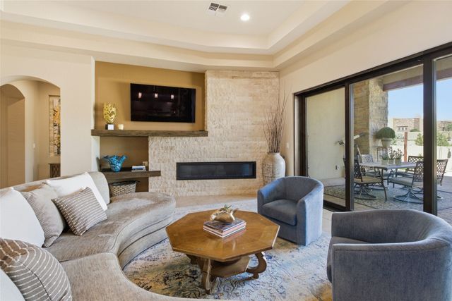 2 Camino Maravilla, Santa Fe, NM 87506
