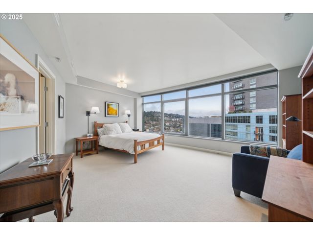 3601 S RIVER Pkwy 2502, Portland, OR 97239