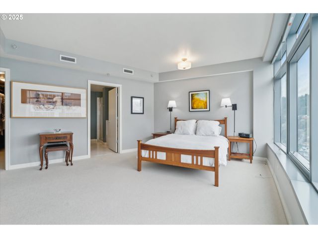 3601 S RIVER Pkwy 2502, Portland, OR 97239