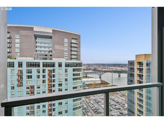 3601 S RIVER Pkwy 2502, Portland, OR 97239