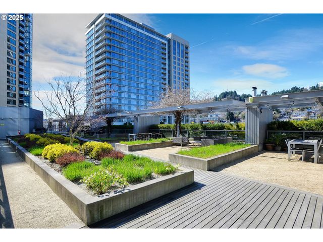 3601 S RIVER Pkwy 2502, Portland, OR 97239