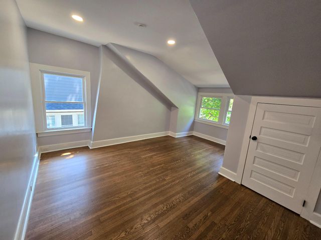 28 CHESTNUT ST, Salem, NJ 08079