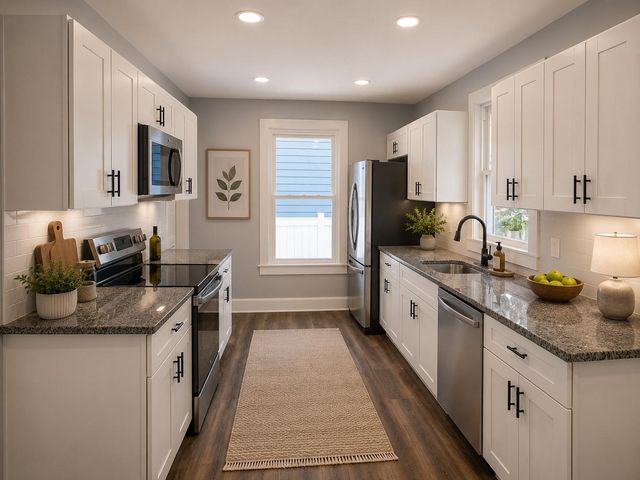 28 CHESTNUT ST, Salem, NJ 08079