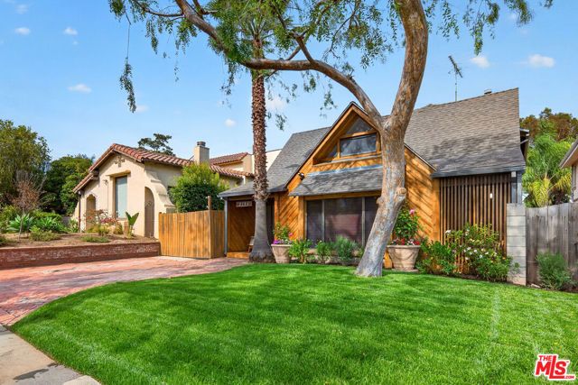 2106 Prosser Avenue, Los Angeles, CA 90025