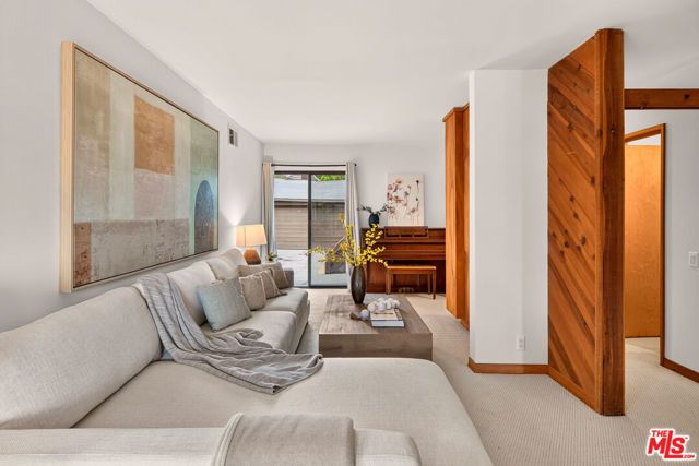 2106 Prosser Avenue, Los Angeles, CA 90025
