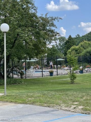 779 Watersedge Drive, Ann Arbor, MI 48105