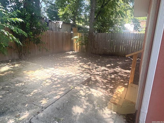 2926 Tampico, San Antonio, TX 78207