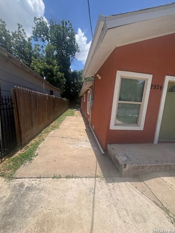 2926 Tampico, San Antonio, TX 78207