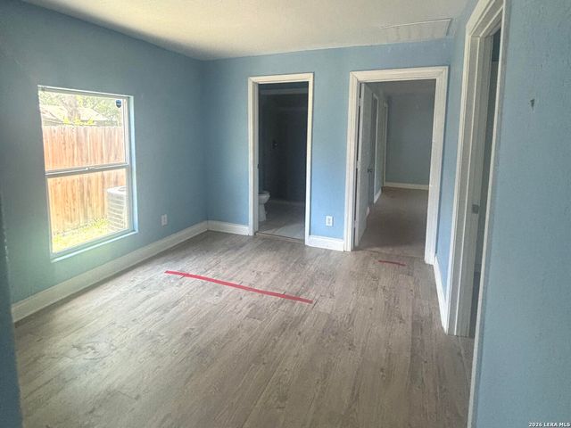 2926 Tampico, San Antonio, TX 78207