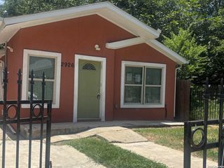 2926 Tampico, San Antonio, TX 78207