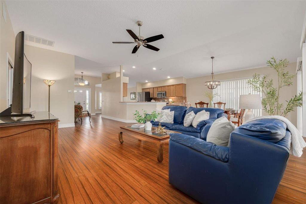 Image 24 of property listing at 1701 WESTERHAM LOOP, Trinity, FL 34655