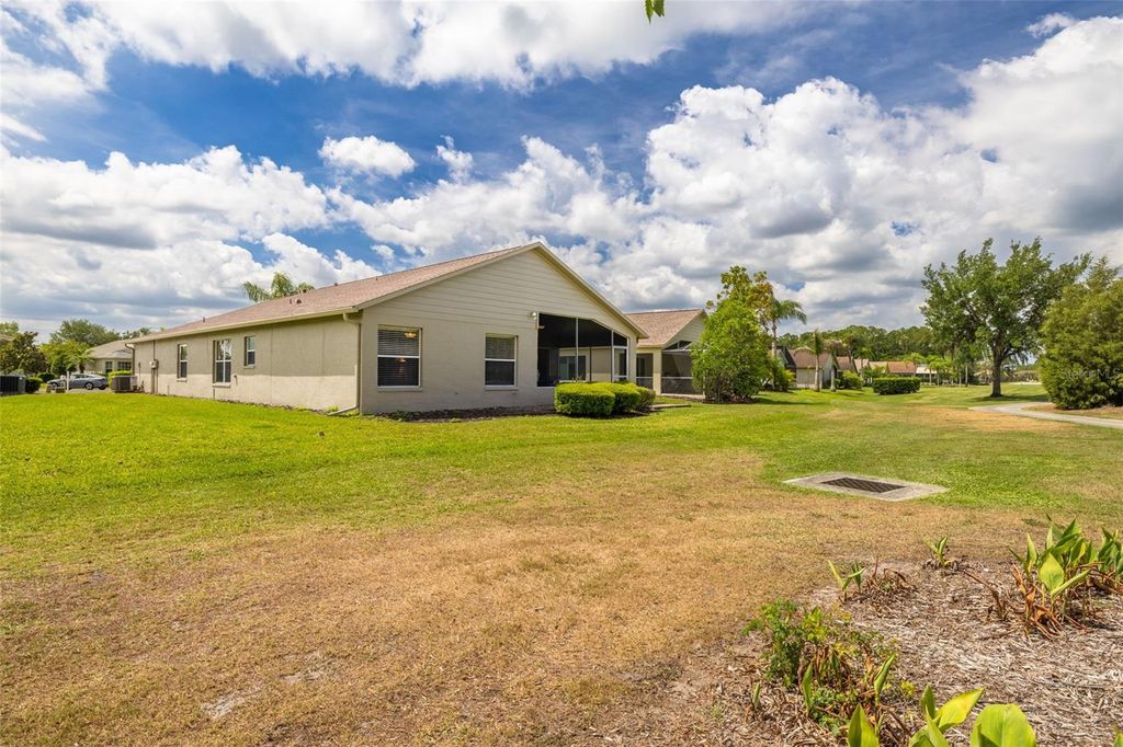 Image 30 of property listing at 1701 WESTERHAM LOOP, Trinity, FL 34655