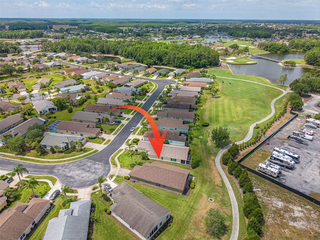 Image 4 of property listing at 1701 WESTERHAM LOOP, Trinity, FL 34655