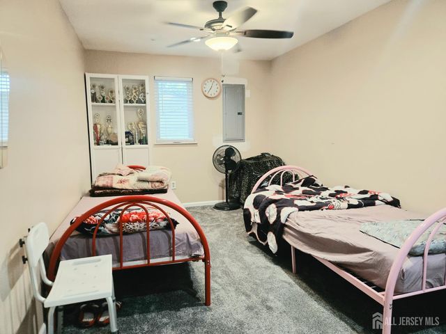 35 Clark Avenue, Edison, NJ 08817