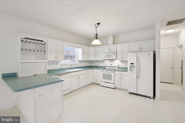 2797 DESERT SUN CT, Waldorf, MD 20603