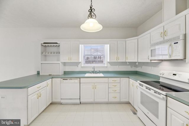 2797 DESERT SUN CT, Waldorf, MD 20603