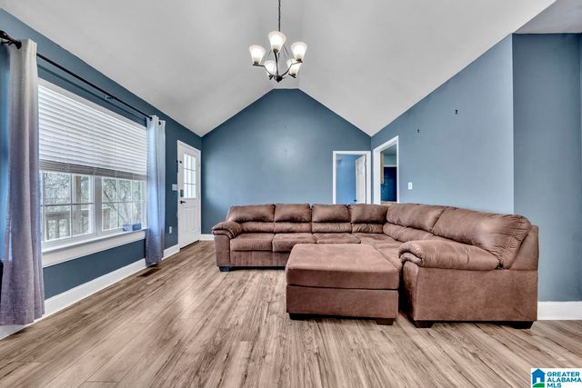 370 RIVER OAK TRAIL, Hayden, AL 35079