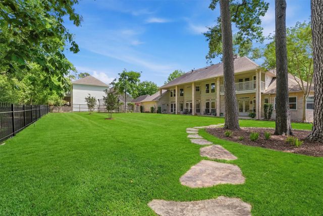 1522 Scenic Shore Drive, Houston, TX 77345