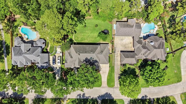1522 Scenic Shore Drive, Houston, TX 77345