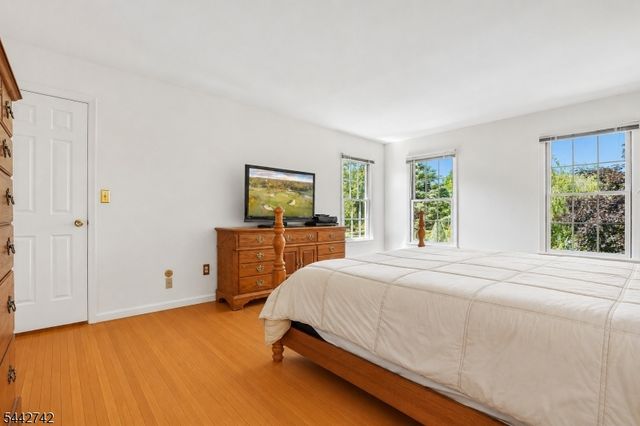 14 Menlo Dr, Readington Twp., NJ 08889