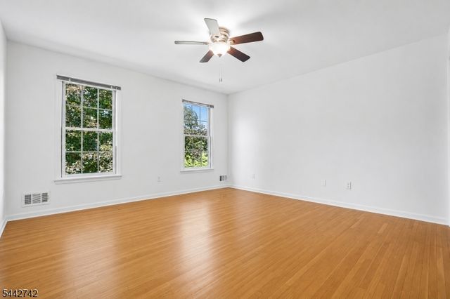 14 Menlo Dr, Readington Twp., NJ 08889