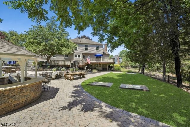 14 Menlo Dr, Readington Twp., NJ 08889
