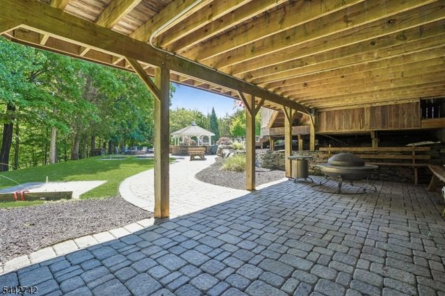 14 Menlo Dr, Readington Twp., NJ 08889