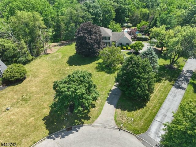 14 Menlo Dr, Readington Twp., NJ 08889