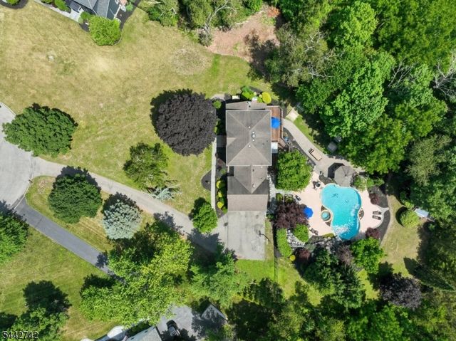 14 Menlo Dr, Readington Twp., NJ 08889