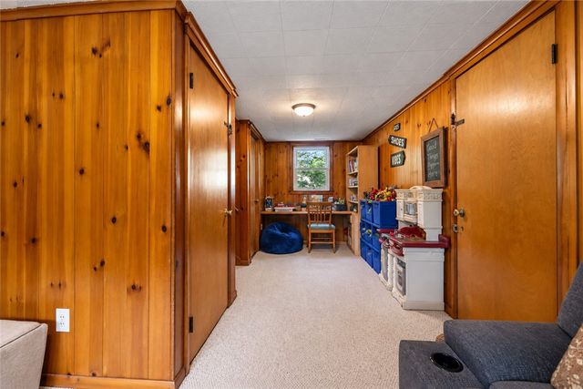 24 Parkside Way, North Kingstown, RI 02852