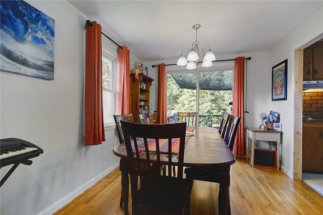 24 Parkside Way, North Kingstown, RI 02852