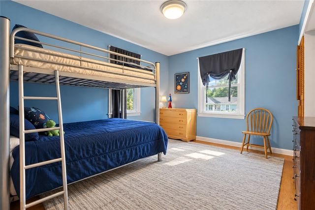 24 Parkside Way, North Kingstown, RI 02852