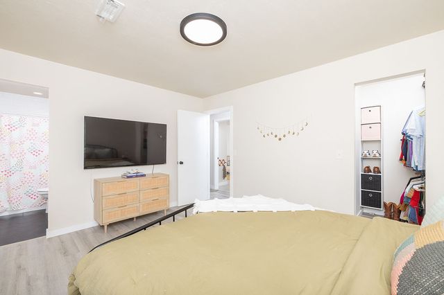 3774 N Whippoorwill Court, Fayetteville, AR 72701