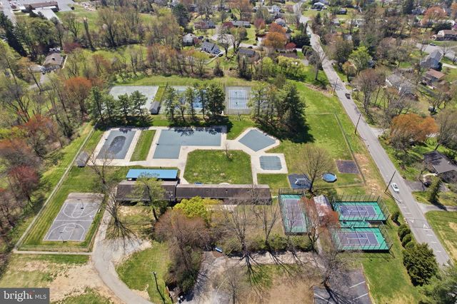 409 S PROVIDENCE RD, Wallingford, PA 19086