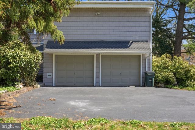 409 S PROVIDENCE RD, Wallingford, PA 19086