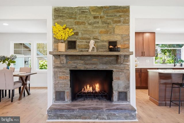 409 S PROVIDENCE RD, Wallingford, PA 19086