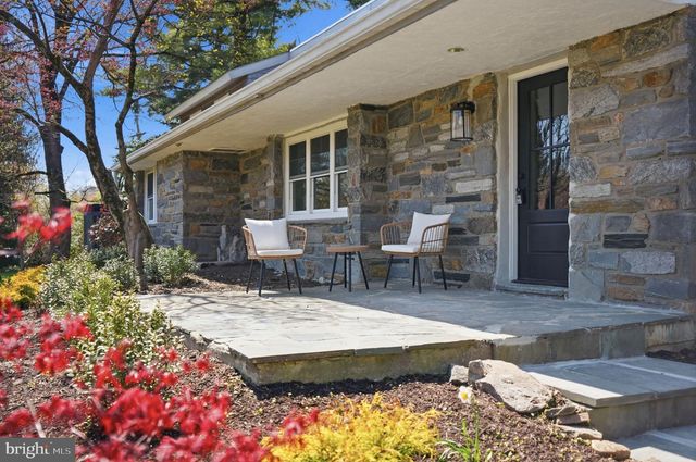 409 S PROVIDENCE RD, Wallingford, PA 19086