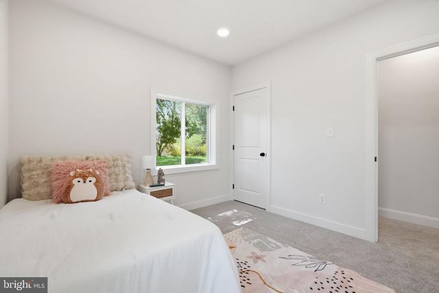 409 S PROVIDENCE RD, Wallingford, PA 19086