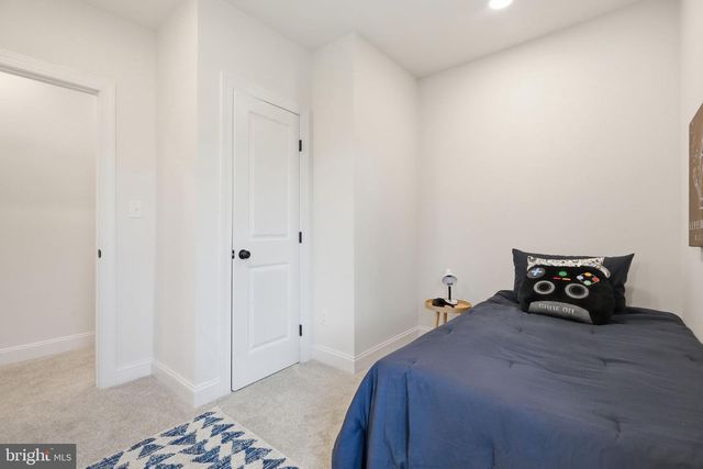 409 S PROVIDENCE RD, Wallingford, PA 19086